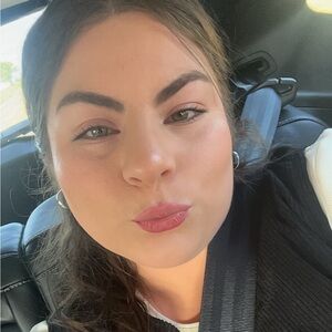 Meet your Posher, Lezeth